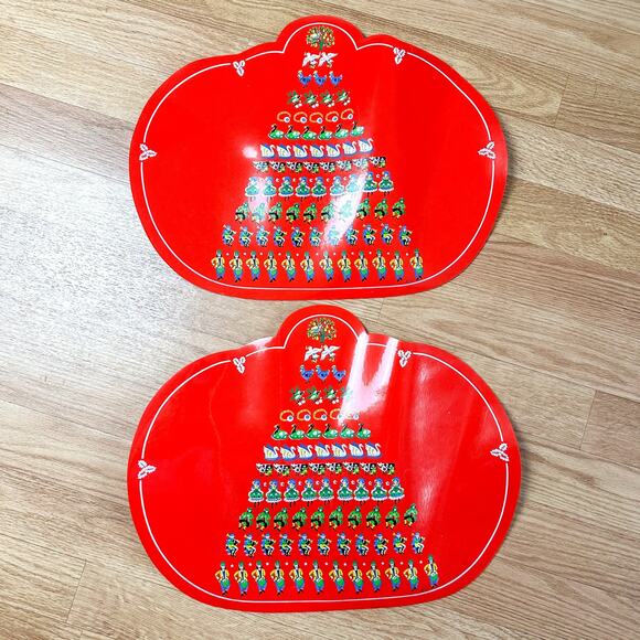 Town & Country Dining Vintage 2 Days Of Christmas Placemats Town